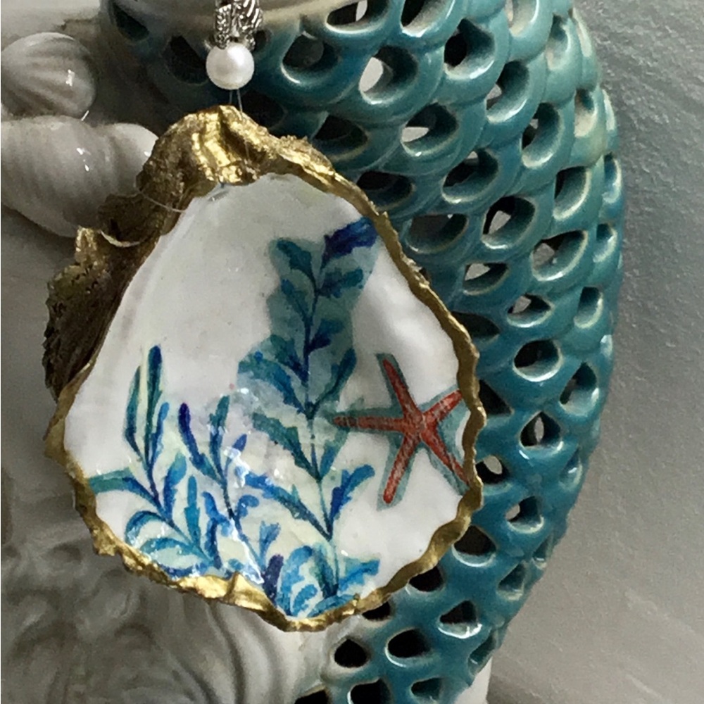 Sealife Coastal Ornament Gilded Gold Turtle bead